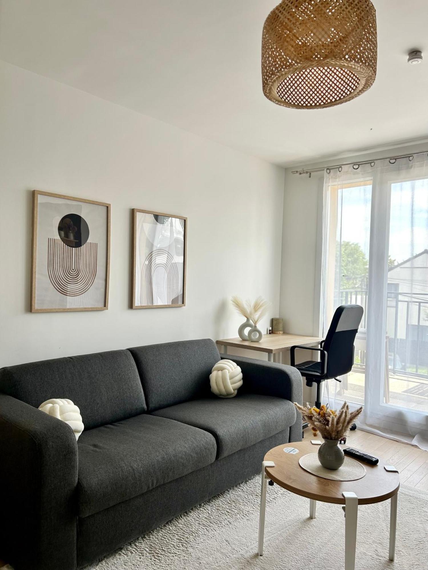 Elegant Appartement Minimaliste Entre Paris Et Disney Noisy-le-Grand Eksteriør bilde